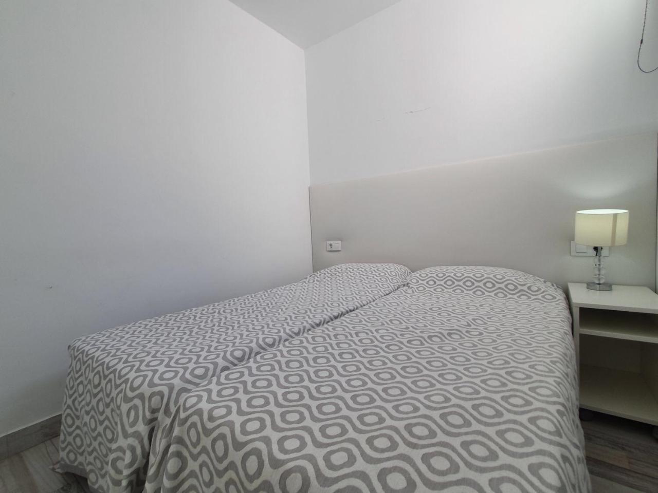 Lovely Sea View Free Wifi 1