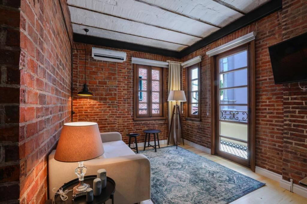 Galadoo Suites 3rd Floor