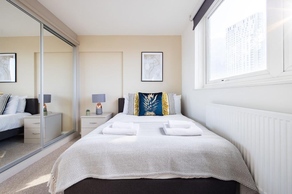 The Old Street Collection 1