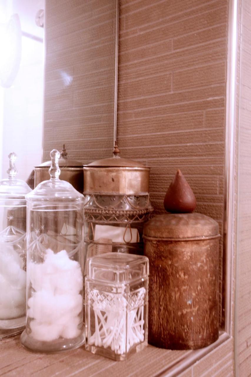 Cozy Canal Studio (Adults Only) 1