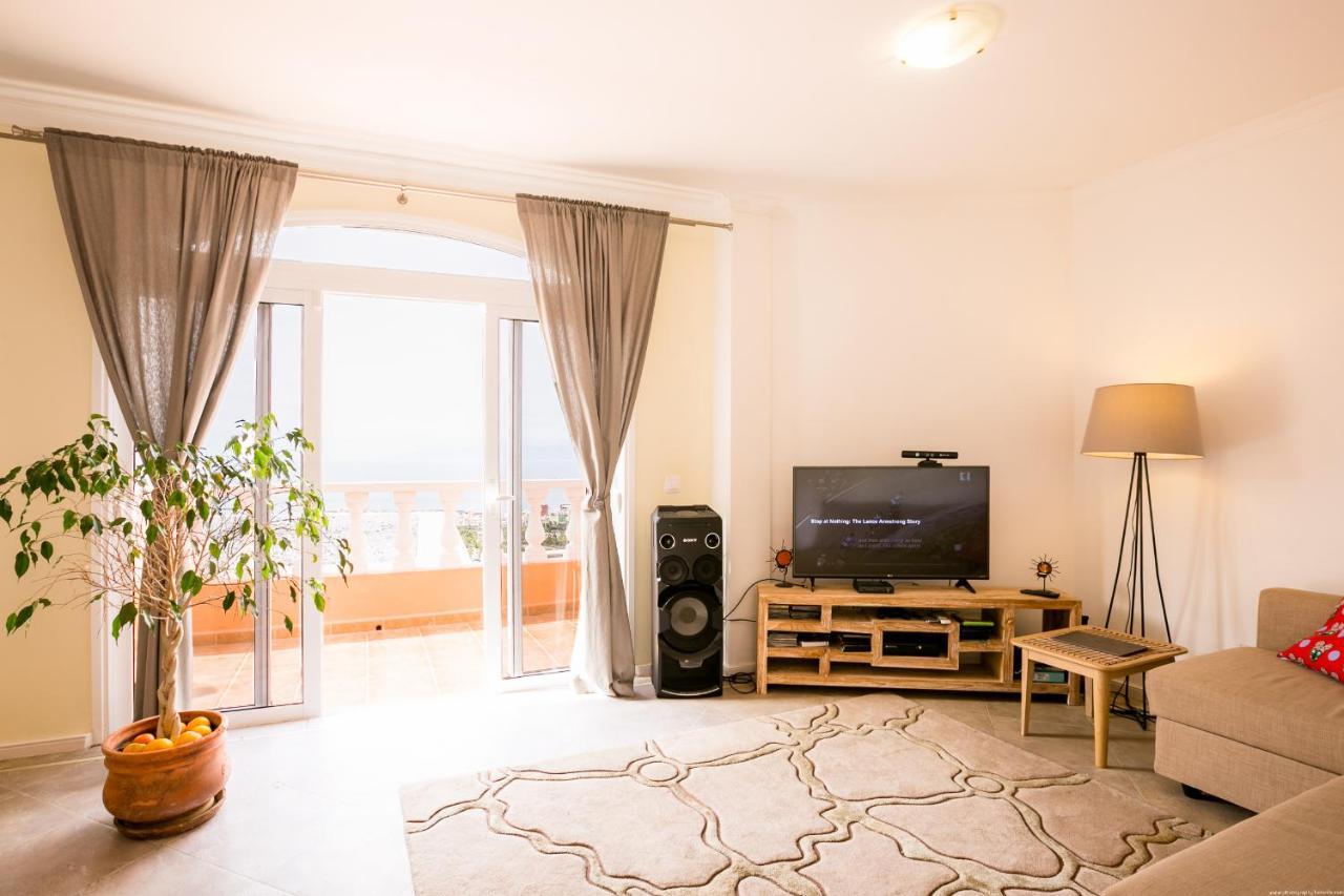 Apartment with Breathtaking View 2