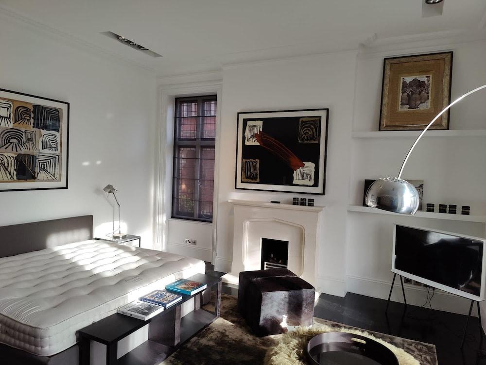 Luxury Suite in Cadogan Square I