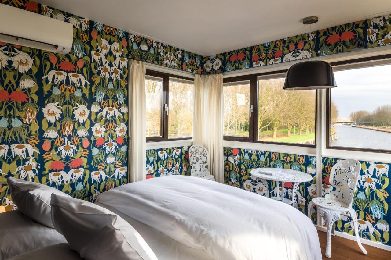 Sweets - Meeuwenpleinbrug (Adults Only)