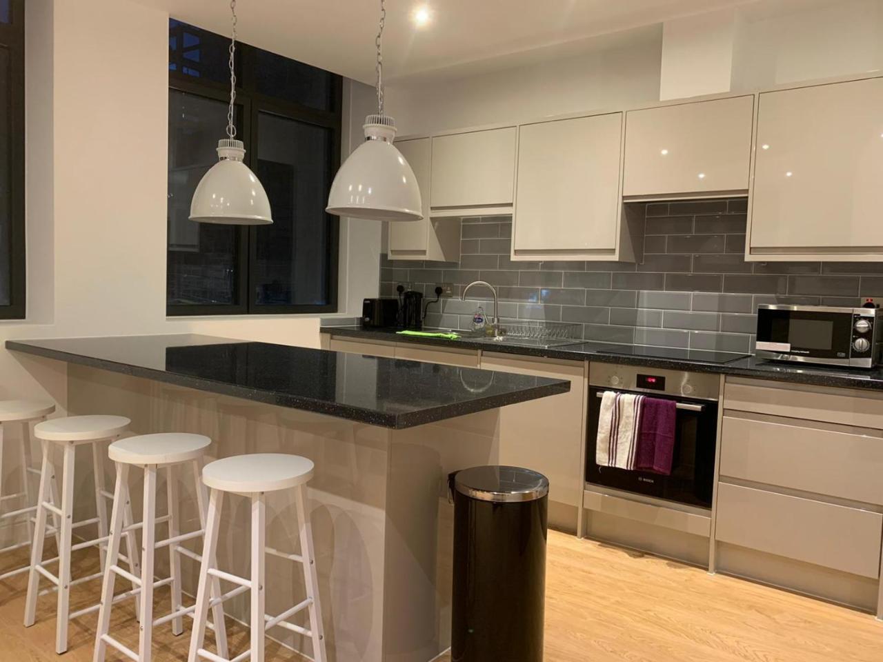 Shoreditch Apartments by Dc London Rooms 1