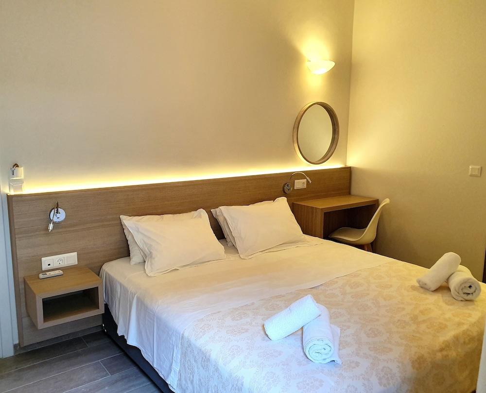 Caravel Apartment Hotel 2