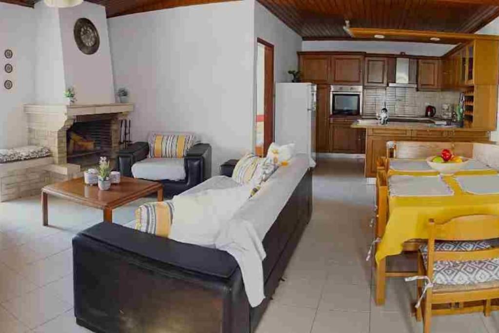 Irene's Apartment in Salakos 1