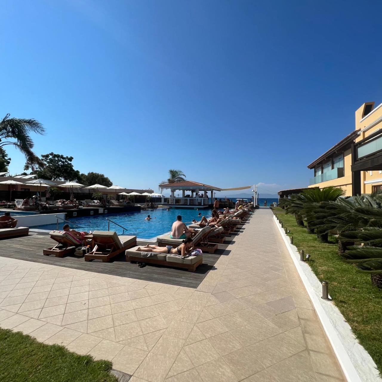 Reginas Apartments 2