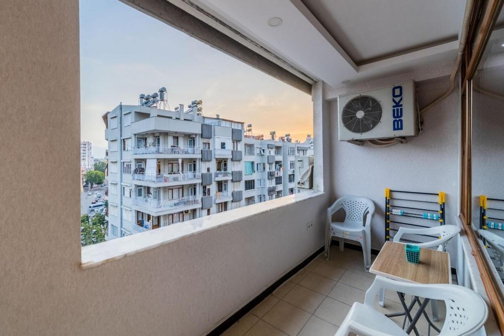 Central Flat Near Markantalya Mall in Muratpasa 1