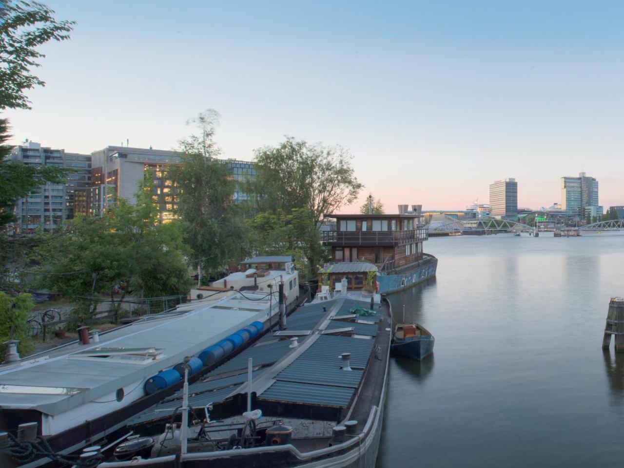 Anna Houseboat (Adults Only) 1