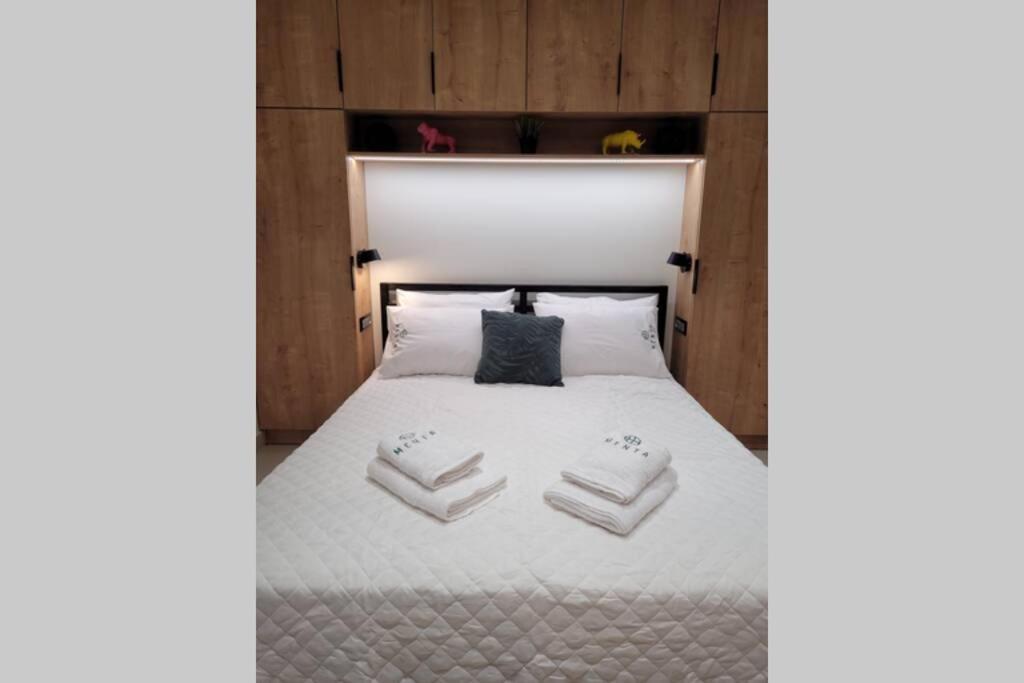 Menta Lux Apartment Sea View