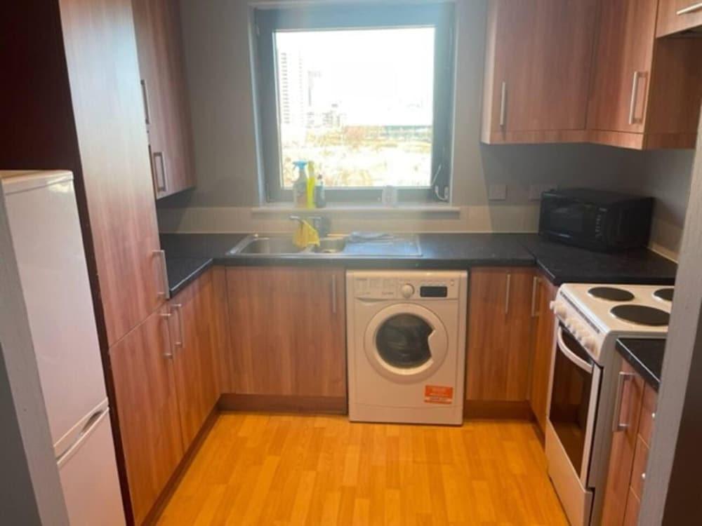 Remo Apartment Near Canary Wharf & 02 2