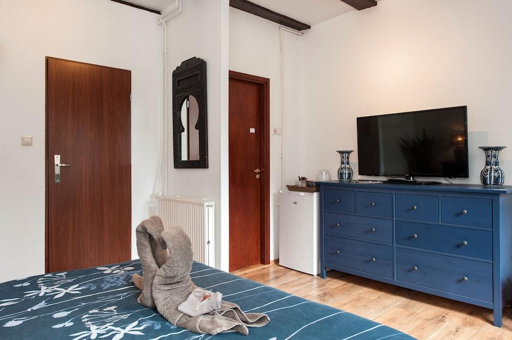 Crown Guesthouse Amsterdam 2