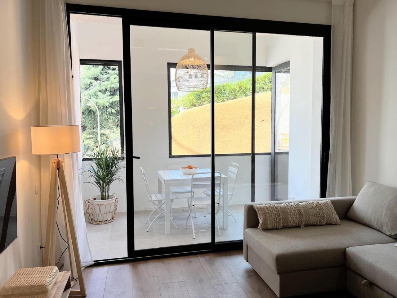 Hauzify I Apartaments Sant Pau 2