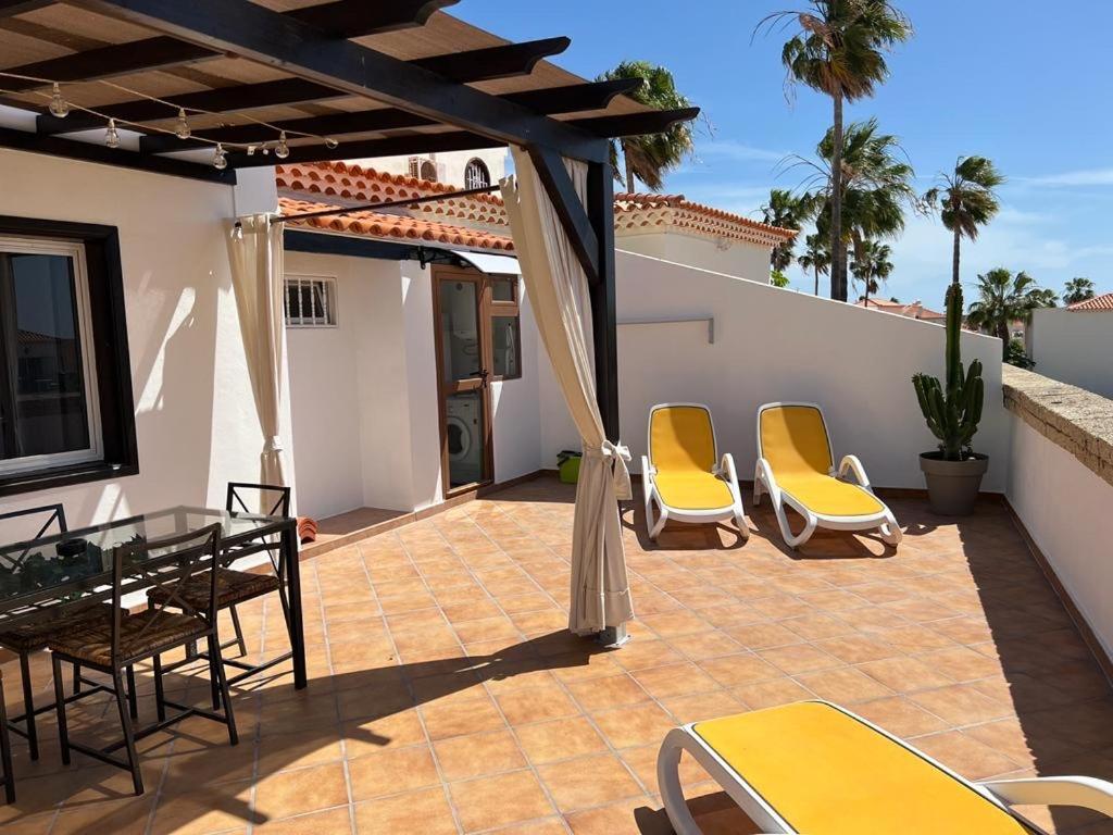 Juangy’S Apartments in las Adelfas Golf Del Sur 1