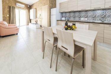 Isola Del Mar Home 1