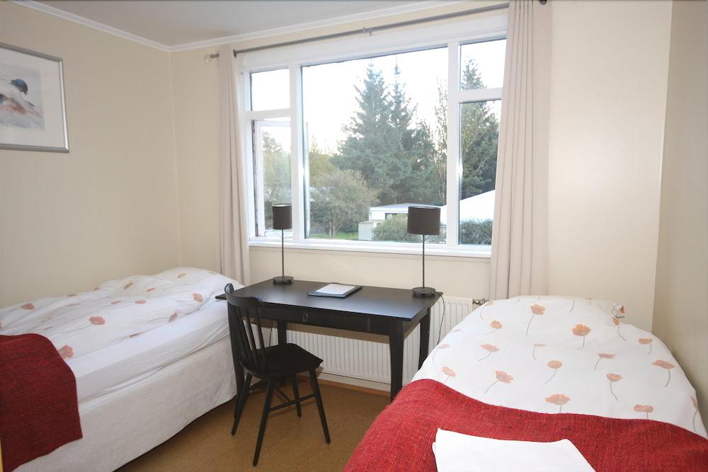 Frumskogar Guesthouse 1