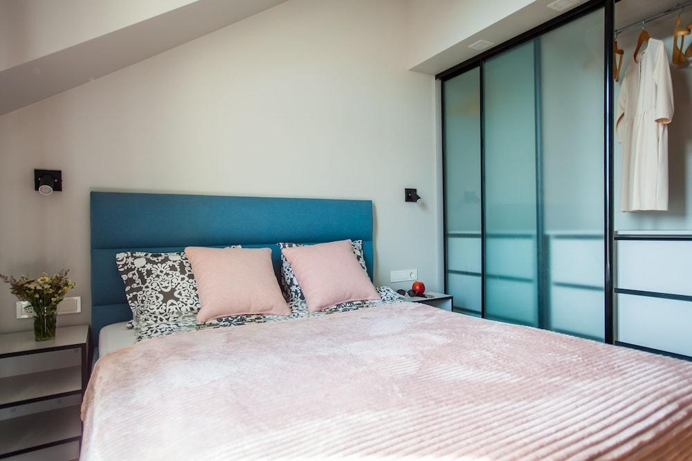 Penthouse in the City Center 1