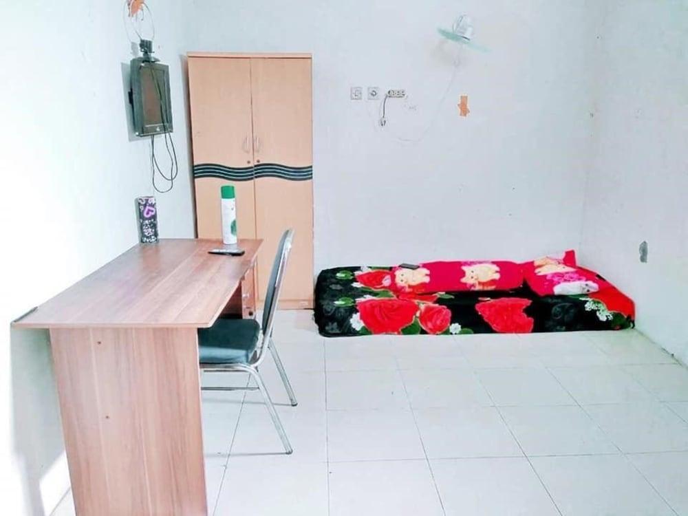 Penginapan Taman Makassar Indah 2