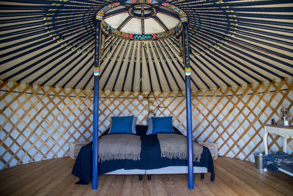 Traustholtsholmi - Yurt Experience on a Private Island 2