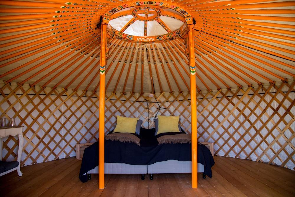 Traustholtsholmi - Yurt Experience on a Private Island 1