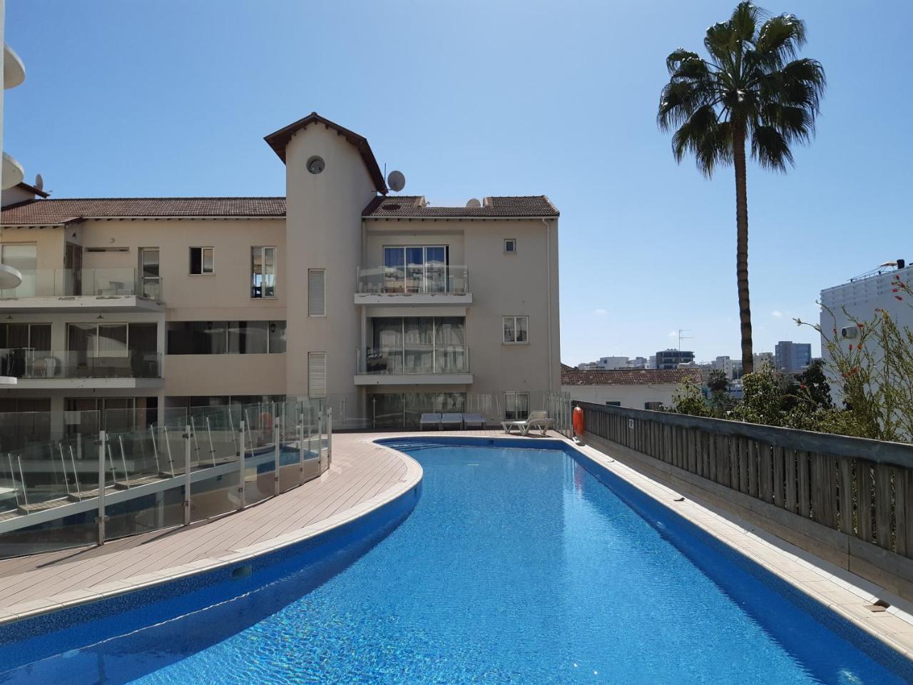 City Flats Complex Apartment