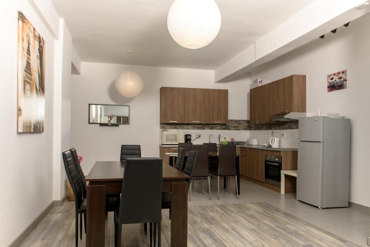 Perseus 3 Bedroom Apartment 102 2