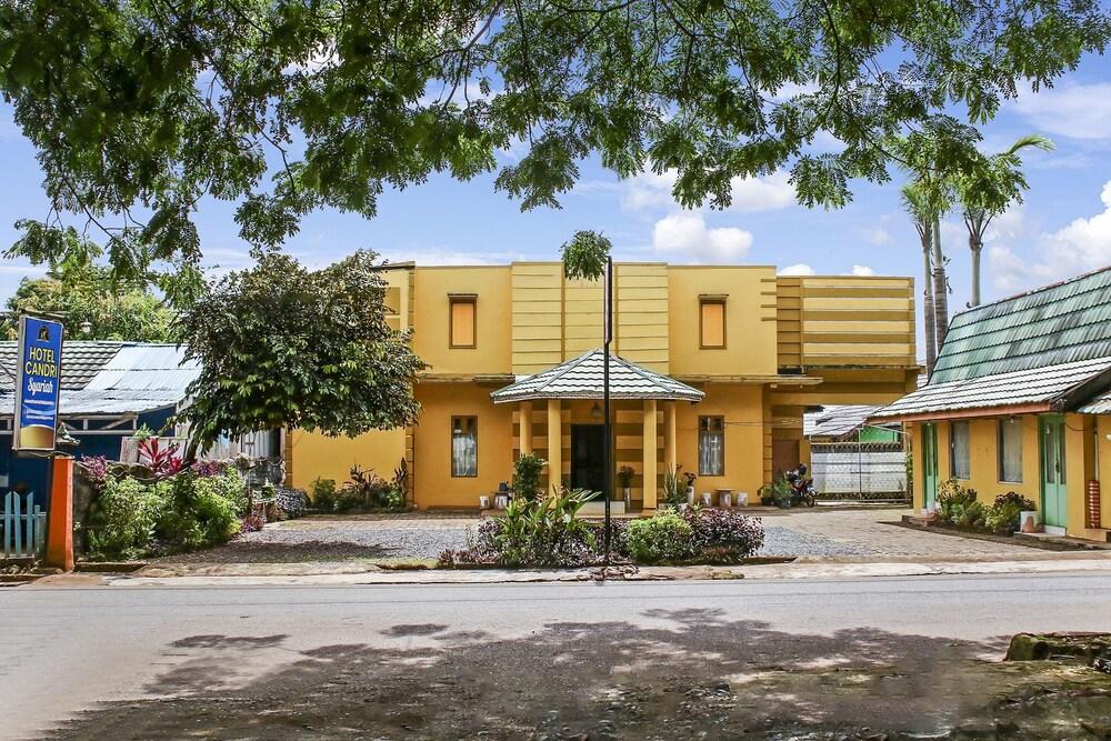 Hotel Candri Pelaihari by Oyo