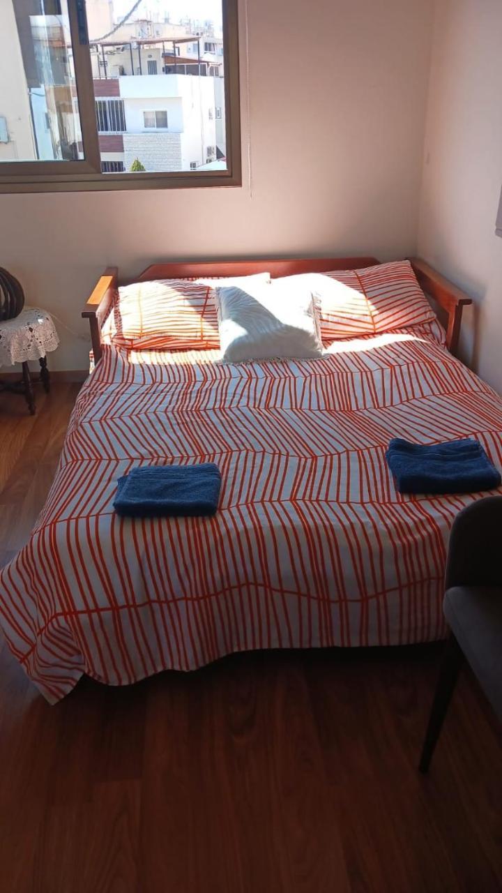 Extremely Comfy Apt with Spacious Private Terrace 10min Walk To the Beach & in Town 2