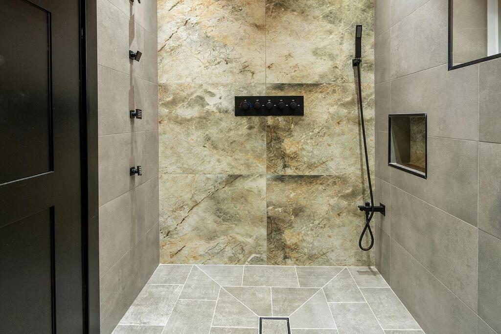 Modern 2 Bedroomed Apartment in Gzira (New) 2