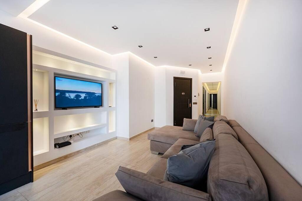 Stylish 2 Bedroomed Apartment Gzira (Updated Pics) 2