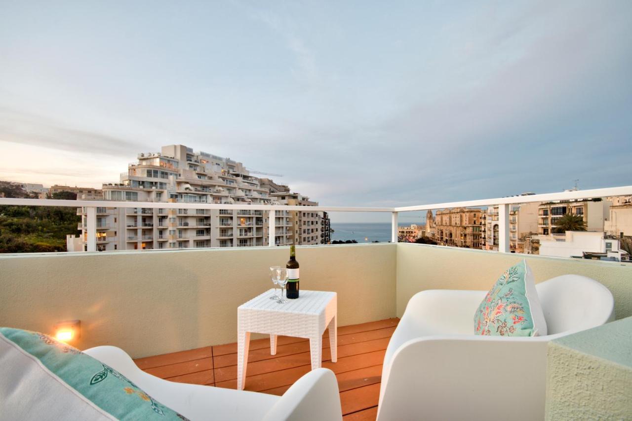 St Julians Seaviews Hilltop House