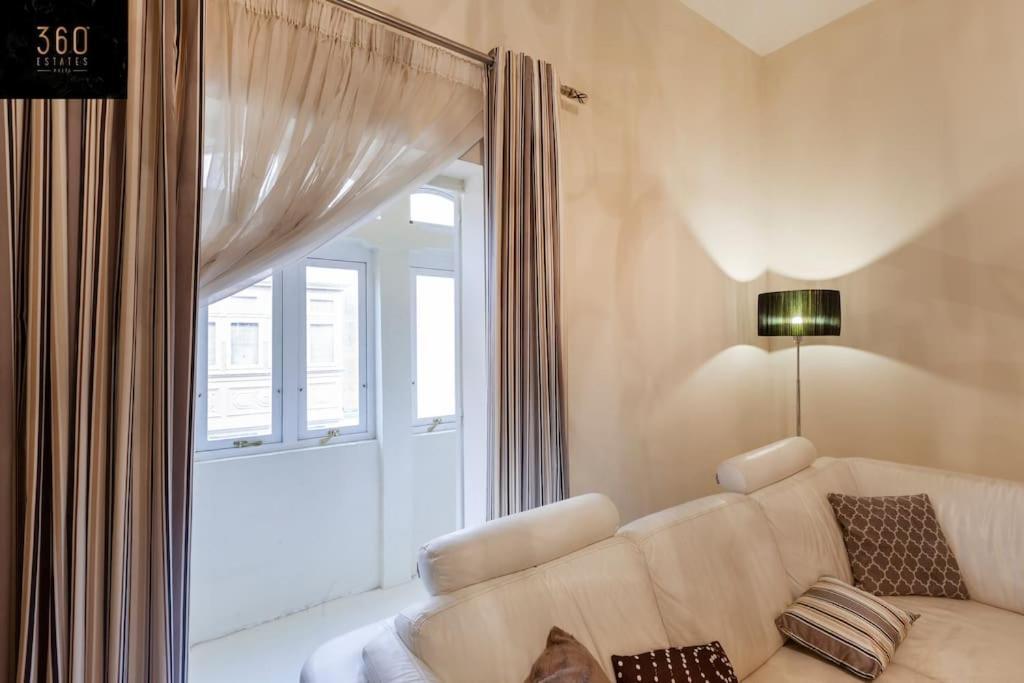 Beautiful, Typical Maltese 4br Home with Roof Top by 360 Estates 2