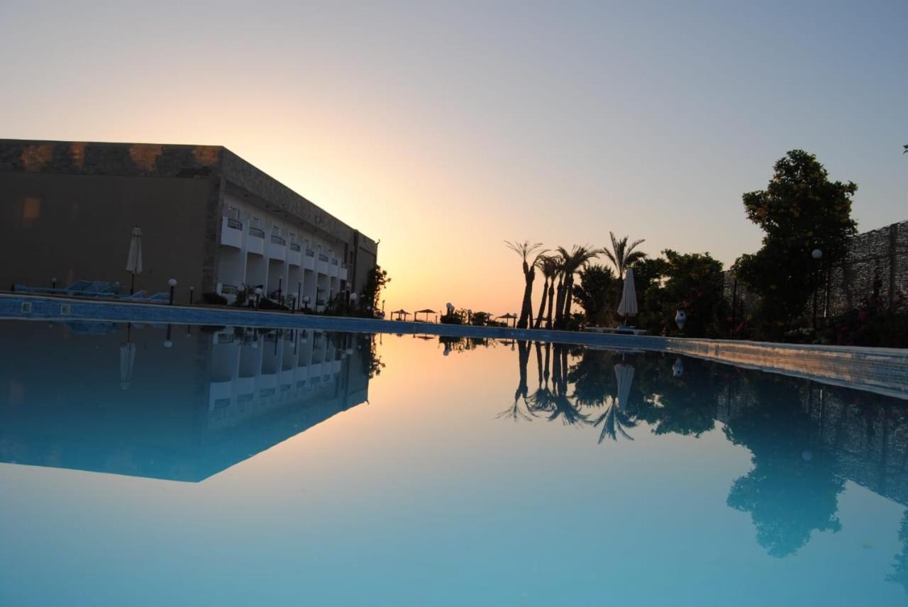 Cecelia Resort Families Only 1