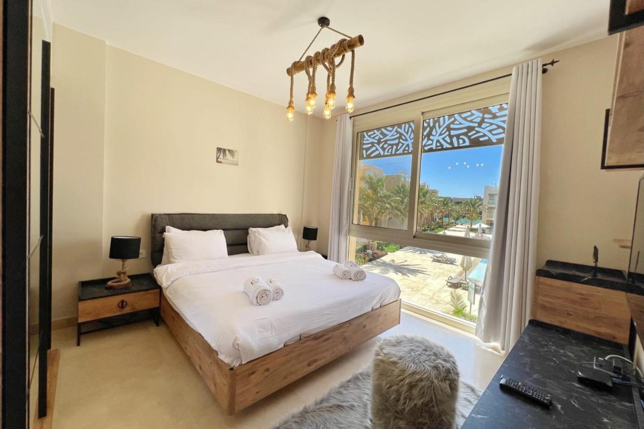 Glamorous 2bdr W Outdoor Pool View Free Beach & Pool Access 2