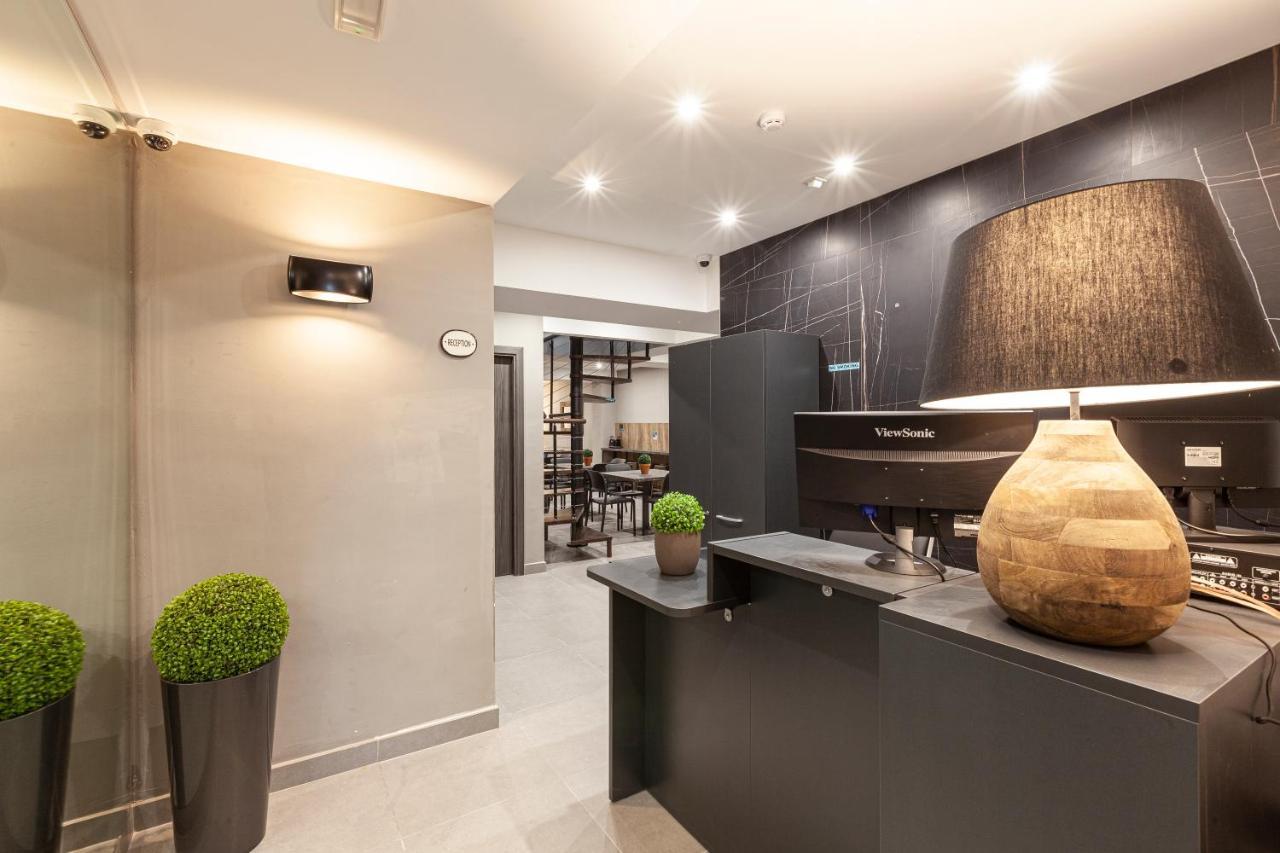 Charming,Comfortable And Centrally Located Group Accomodation 2