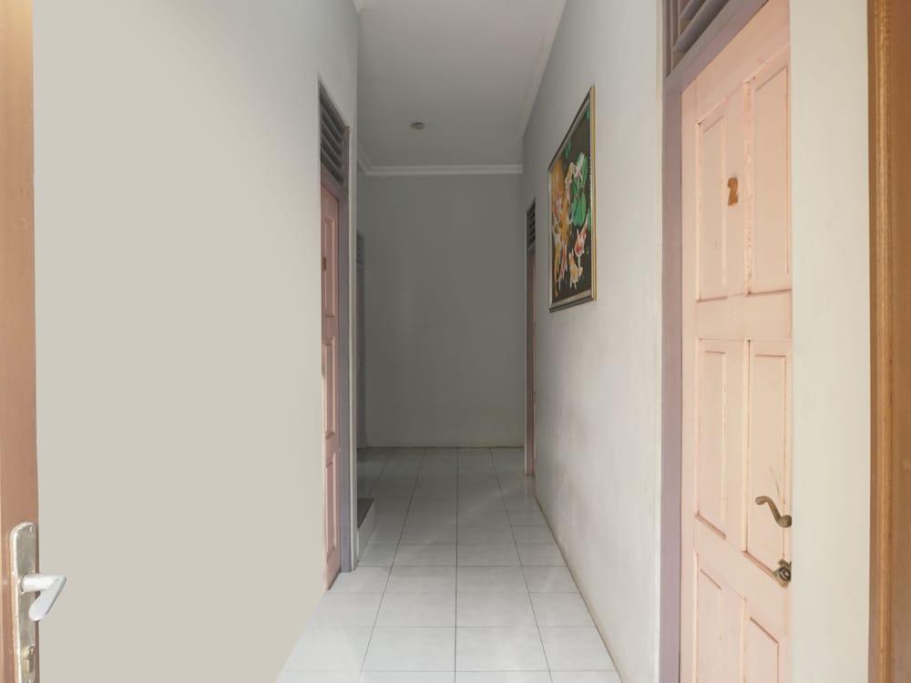 Spot on 91970 Biru Homestay 2