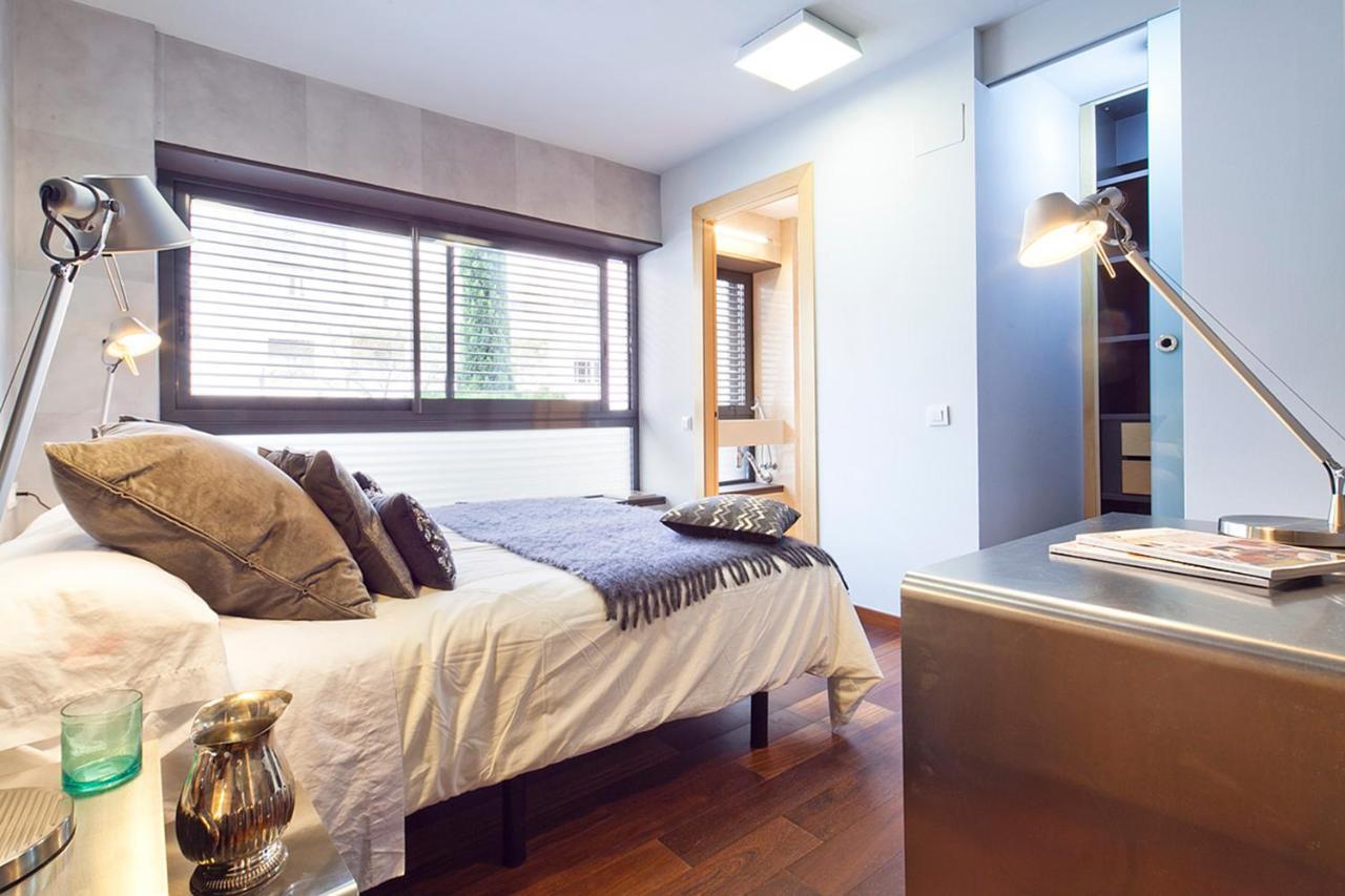 My Space Barcelona Pool Garden Apartments 1