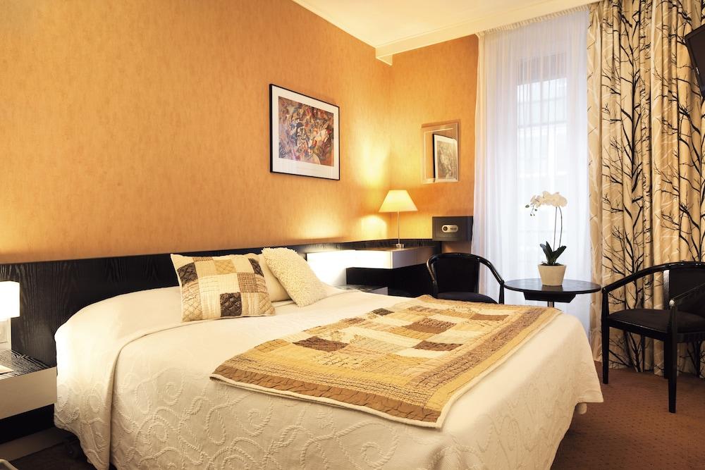 Alison Madeleine St Honore 2