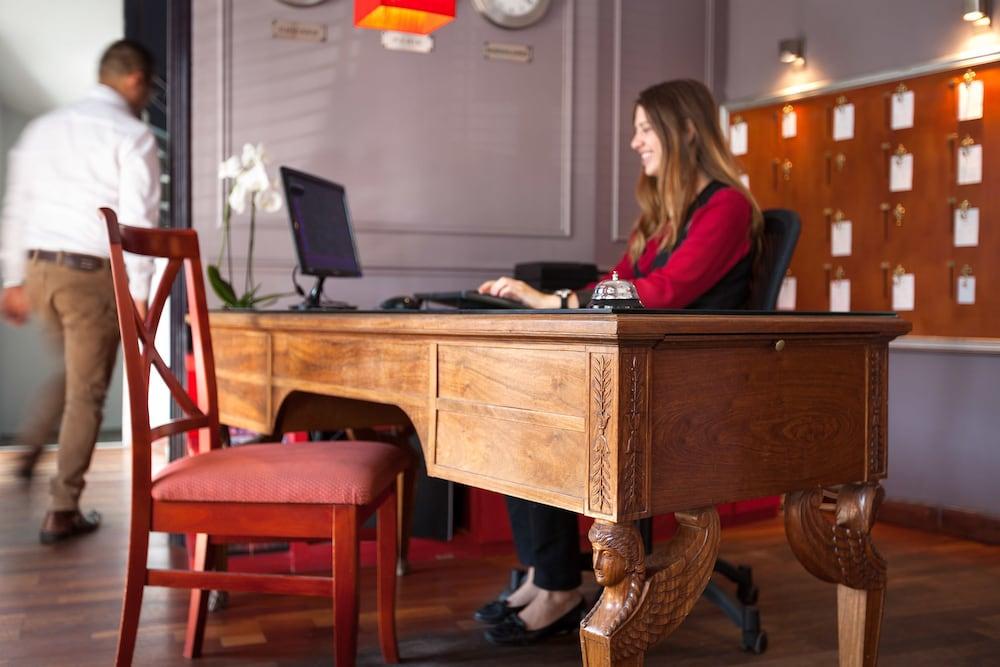 Eiffel Villa Garibaldi 2