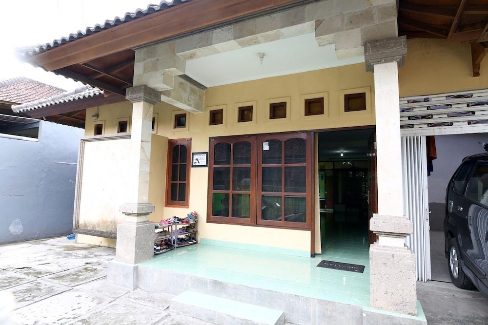 Morotai Camp Hostel -Adult Only (Adults only)