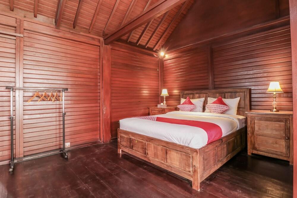 Oyo 1220 Baldev Casa 1