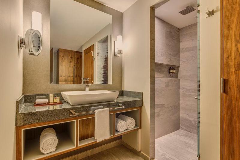 Fiesta Americana Viaducto Aeropuerto 1