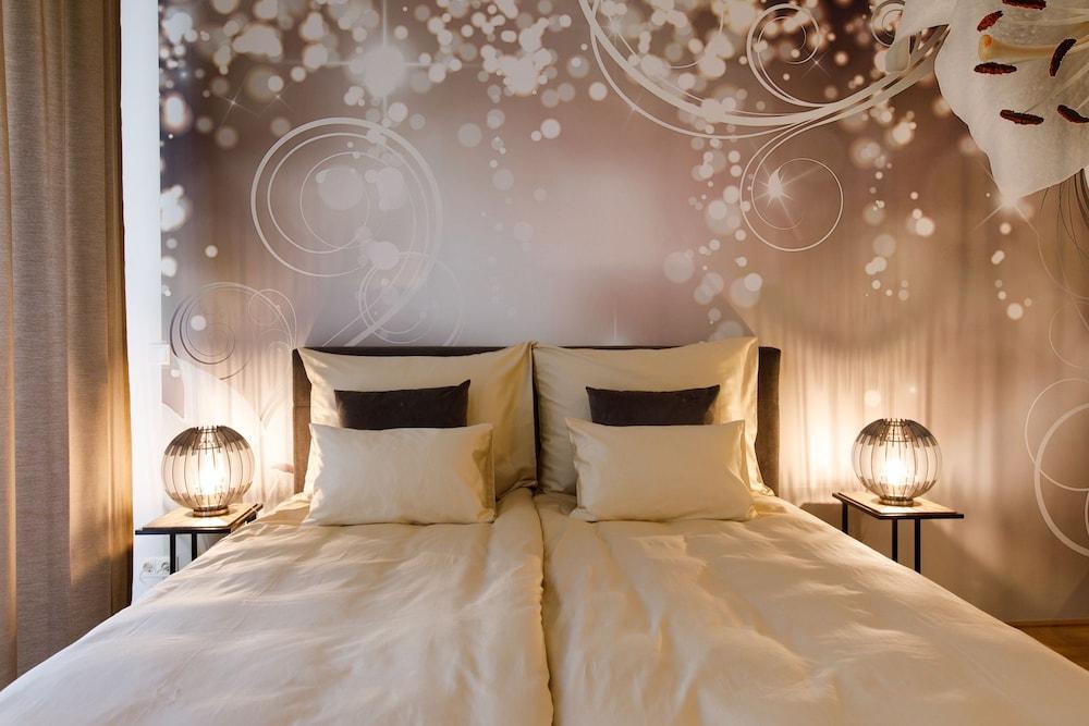 Vienna Westside Apartments