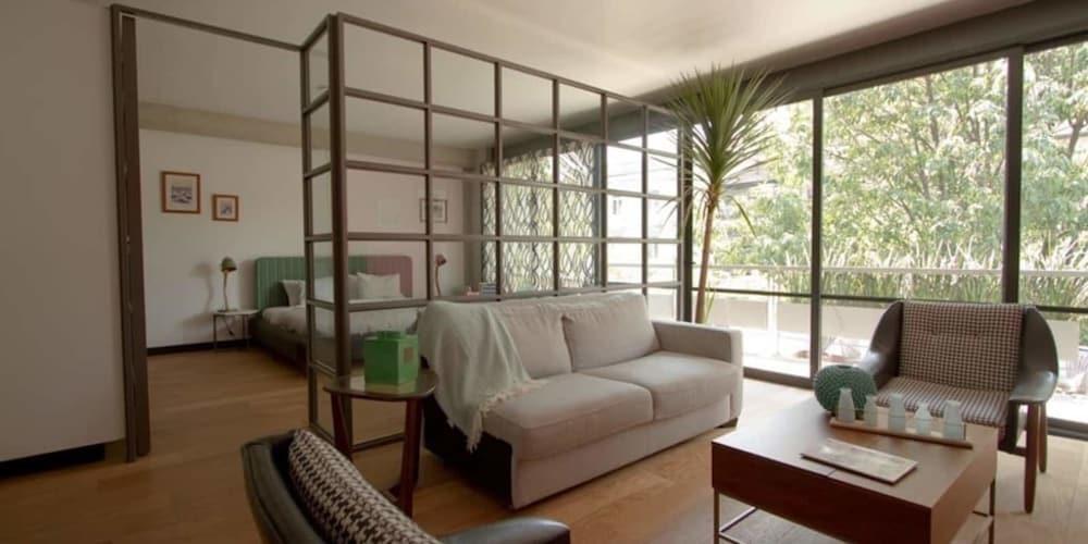 New Private Roma Terrace by Mr.W