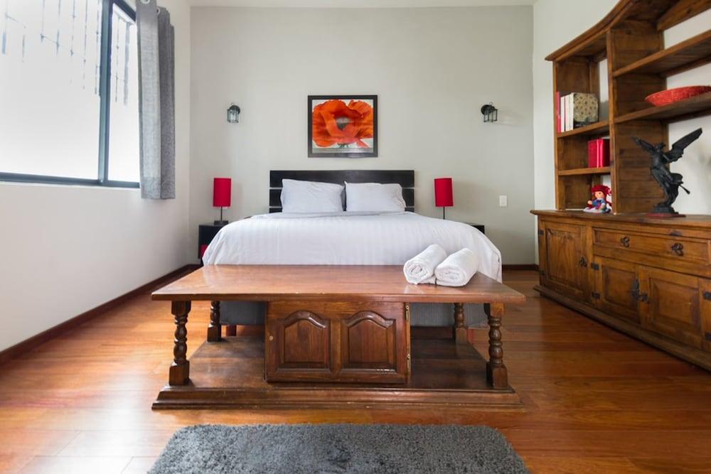 Juub la Roma, Newly Renovated, Elegant Studio