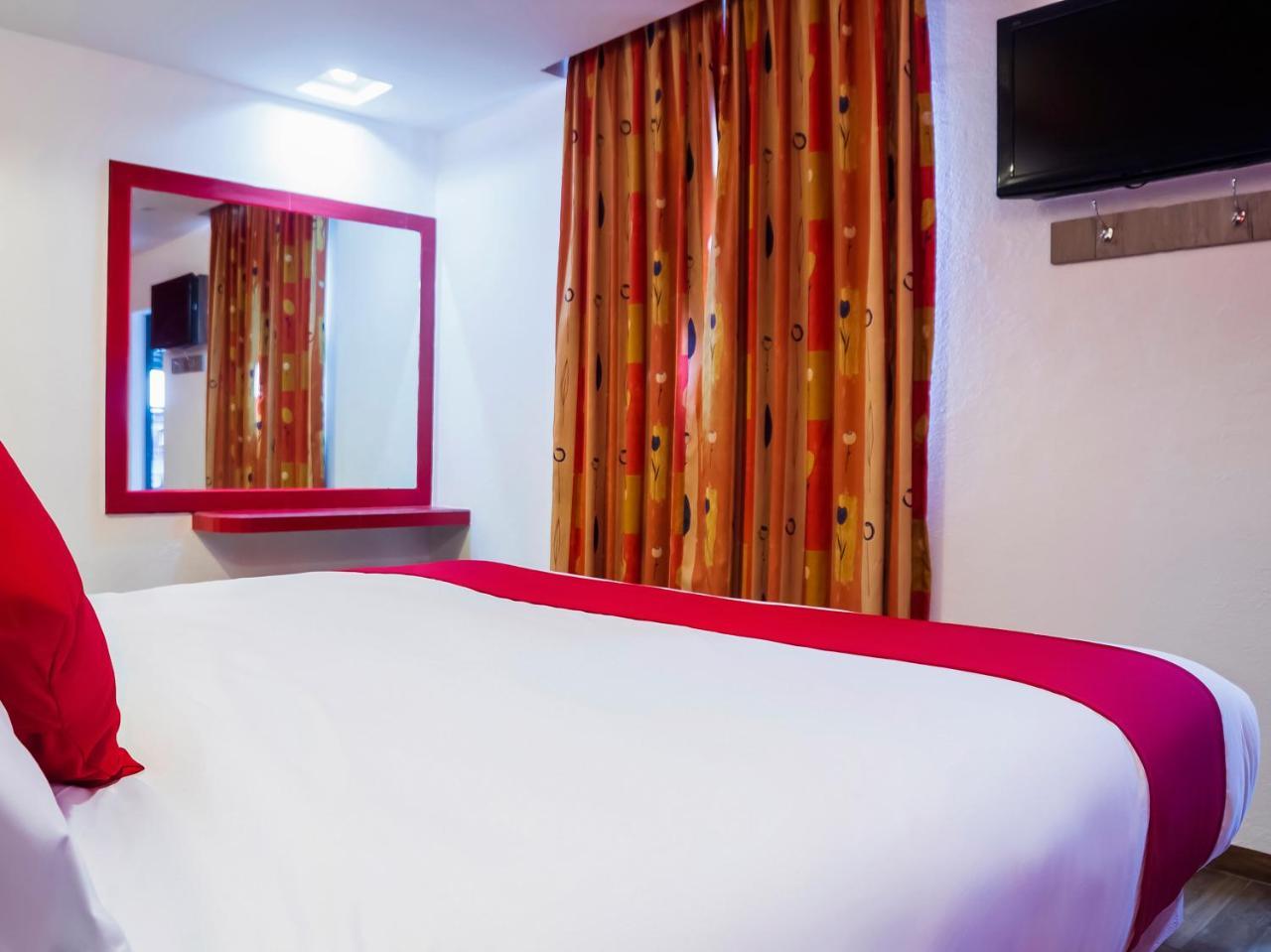 Hotel Sr92 (Adults only) 2