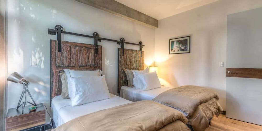 Urban Roma Dream by Mr.W 1