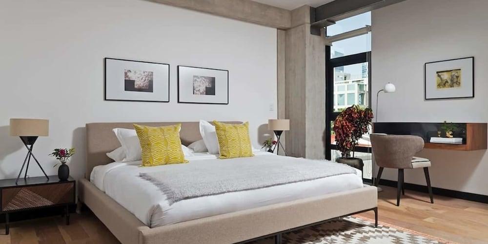 Perfect Modernation Apartment by Mr.W 2