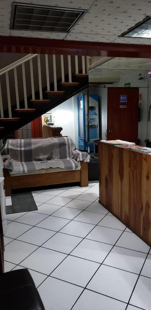 Anys Hostal (Adults only) 1