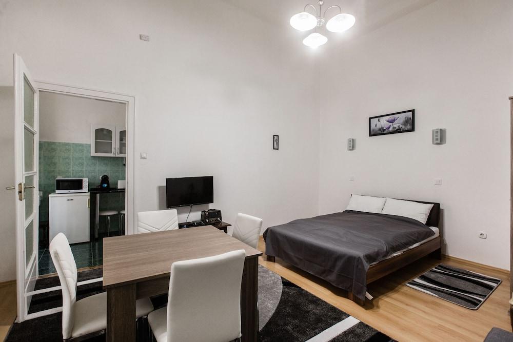 Wesselenyi 2 Apartment 2